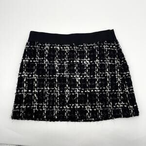 MILLY OF NEW YORK Wool Blend Tweed Black & White Mini Skirt // 2